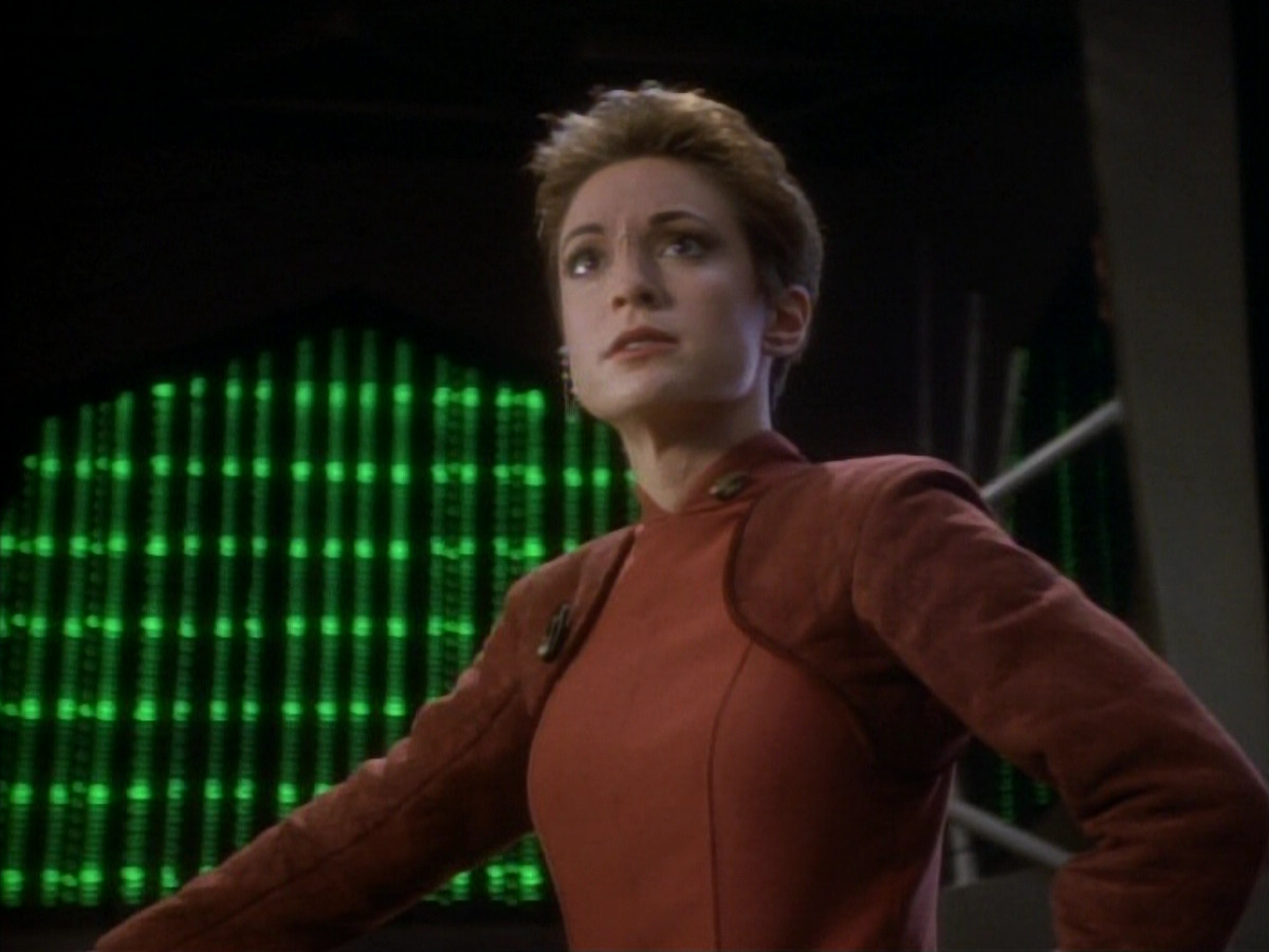 extant_StarTrekDS9_1x18-DramatisPersonae_03352.jpg