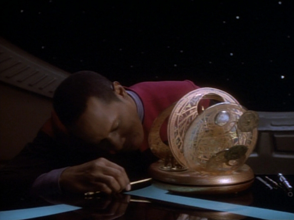 extant_StarTrekDS9_1x18-DramatisPersonae_03746.jpg