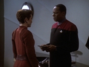 Filename=extant_StarTrekDS9_1x18-DramatisPersonae_00044.jpg
Filesize=141KiB
Dimensions=1200x900
Date added=Jun 13, 2019 extant_StarTrekDS9_1x18-DramatisPersonae_00044.jpg