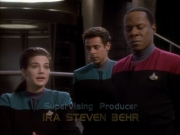 extant_StarTrekDS9_1x18-DramatisPersonae_00494.jpg