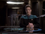 extant_StarTrekDS9_1x18-DramatisPersonae_00541.jpg