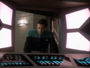 Filename=extant_StarTrekDS9_1x18-DramatisPersonae_01075.jpg
Filesize=155KiB
Dimensions=1200x900
Date added=Jun 13, 2019 extant_StarTrekDS9_1x18-DramatisPersonae_01075.jpg