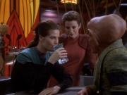 extant_StarTrekDS9_1x18-DramatisPersonae_01637.jpg