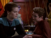 extant_StarTrekDS9_1x18-DramatisPersonae_01714.jpg