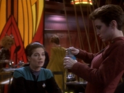 extant_StarTrekDS9_1x18-DramatisPersonae_01745.jpg