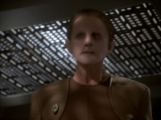 extant_StarTrekDS9_1x18-DramatisPersonae_02321.jpg
