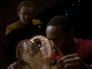 Filename=extant_StarTrekDS9_1x18-DramatisPersonae_02720.jpg
Filesize=147KiB
Dimensions=1200x900
Date added=Jun 13, 2019 extant_StarTrekDS9_1x18-DramatisPersonae_02720.jpg