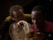 Filename=extant_StarTrekDS9_1x18-DramatisPersonae_02736.jpg
Filesize=152KiB
Dimensions=1200x900
Date added=Jun 13, 2019 extant_StarTrekDS9_1x18-DramatisPersonae_02736.jpg