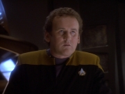 extant_StarTrekDS9_1x18-DramatisPersonae_02769.jpg