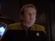 extant_StarTrekDS9_1x18-DramatisPersonae_02780.jpg