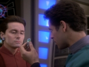extant_StarTrekDS9_1x18-DramatisPersonae_02834.jpg