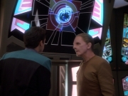 extant_StarTrekDS9_1x18-DramatisPersonae_02926.jpg