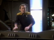 extant_StarTrekDS9_1x18-DramatisPersonae_03123.jpg