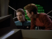 Filename=extant_StarTrekDS9_1x18-DramatisPersonae_03211.jpg
Filesize=150KiB
Dimensions=1200x900
Date added=Jun 13, 2019 extant_StarTrekDS9_1x18-DramatisPersonae_03211.jpg