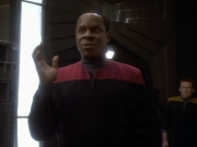 Filename=extant_StarTrekDS9_1x18-DramatisPersonae_03512.jpg
Filesize=117KiB
Dimensions=1200x900
Date added=Jun 13, 2019 extant_StarTrekDS9_1x18-DramatisPersonae_03512.jpg