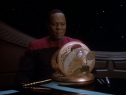 Filename=extant_StarTrekDS9_1x18-DramatisPersonae_03739.jpg
Filesize=128KiB
Dimensions=1200x900
Date added=Jun 13, 2019 extant_StarTrekDS9_1x18-DramatisPersonae_03739.jpg