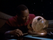 Filename=extant_StarTrekDS9_1x18-DramatisPersonae_03751.jpg
Filesize=136KiB
Dimensions=1200x900
Date added=Jun 13, 2019 extant_StarTrekDS9_1x18-DramatisPersonae_03751.jpg