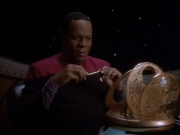 Filename=extant_StarTrekDS9_1x18-DramatisPersonae_03757.jpg
Filesize=134KiB
Dimensions=1200x900
Date added=Jun 13, 2019 extant_StarTrekDS9_1x18-DramatisPersonae_03757.jpg