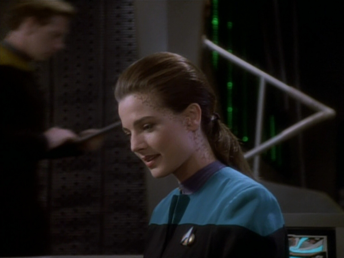 extant_StarTrekDS9_1x19-Duet_00036.jpg