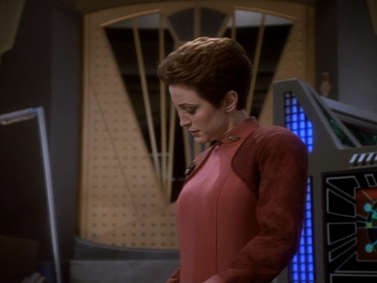 extant_StarTrekDS9_1x19-Duet_00062.jpg