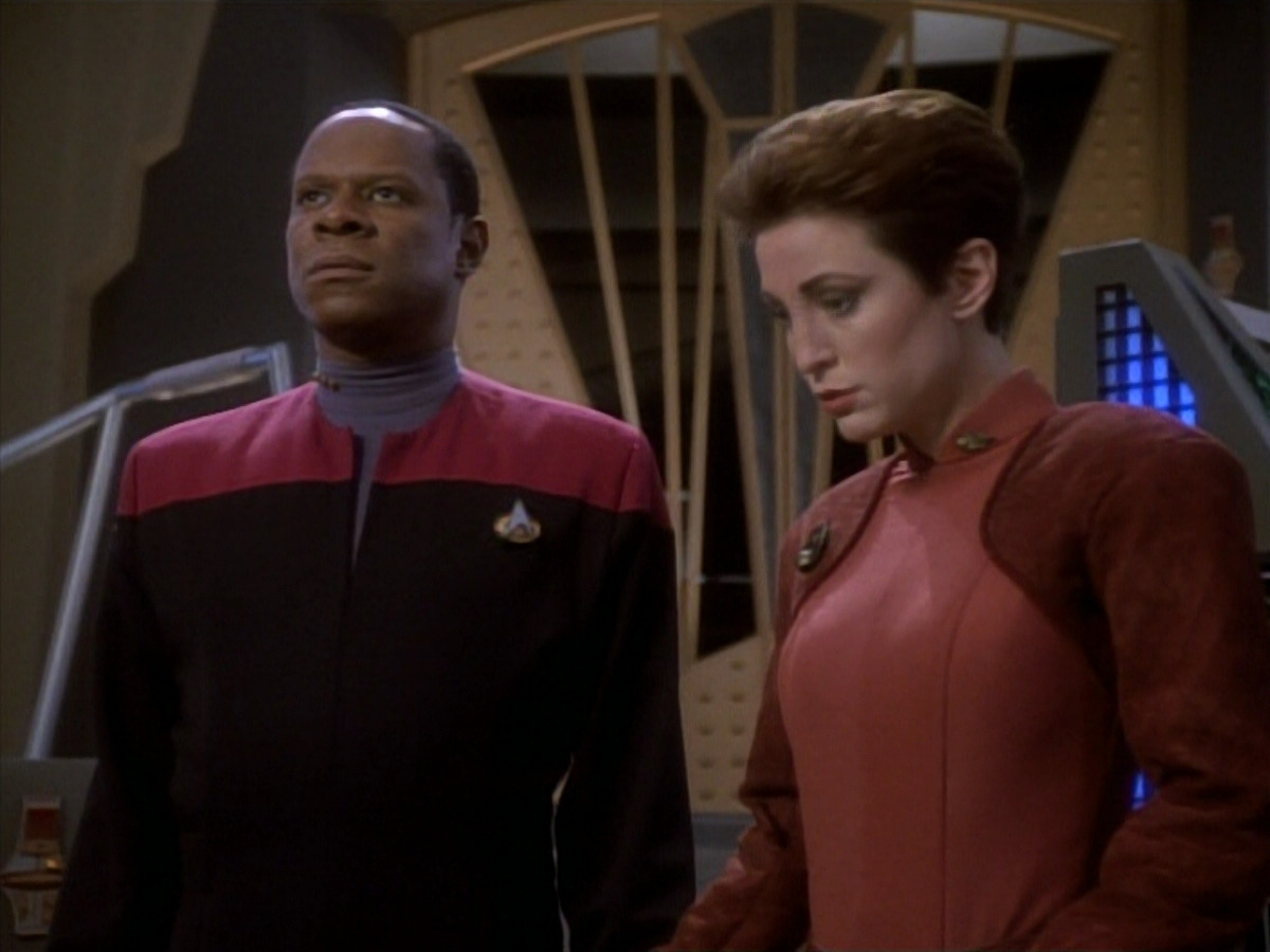 extant_StarTrekDS9_1x19-Duet_00077.jpg