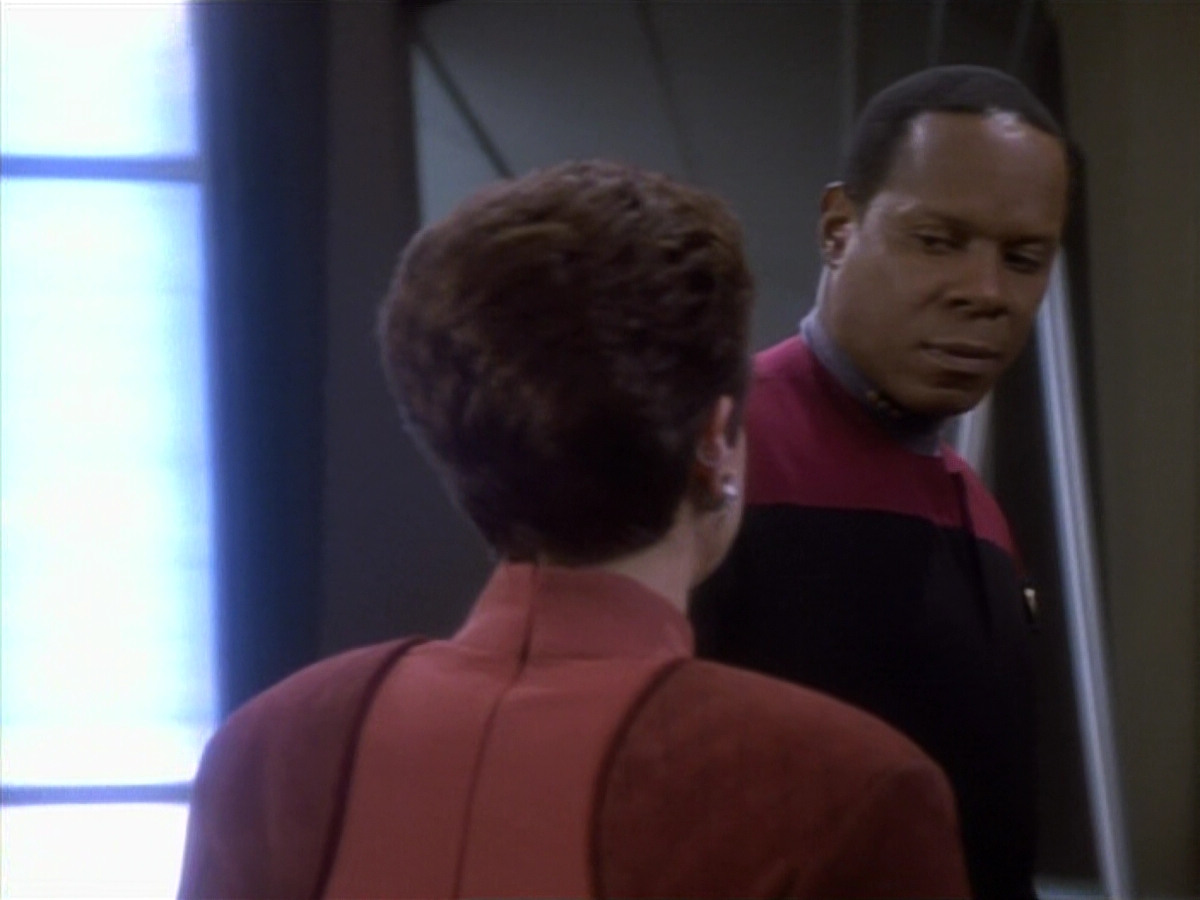extant_StarTrekDS9_1x19-Duet_00114.jpg