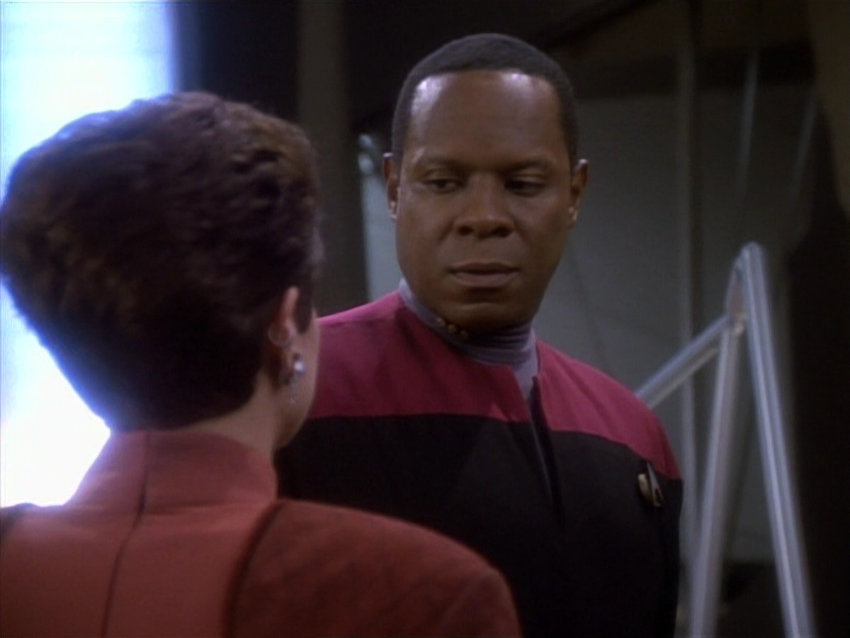 extant_StarTrekDS9_1x19-Duet_00117.jpg