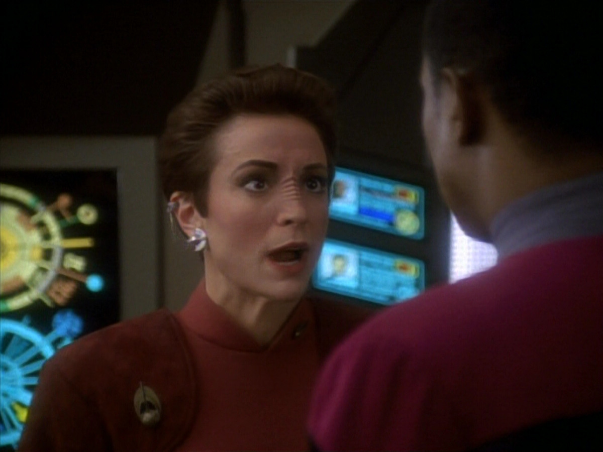extant_StarTrekDS9_1x19-Duet_00468.jpg