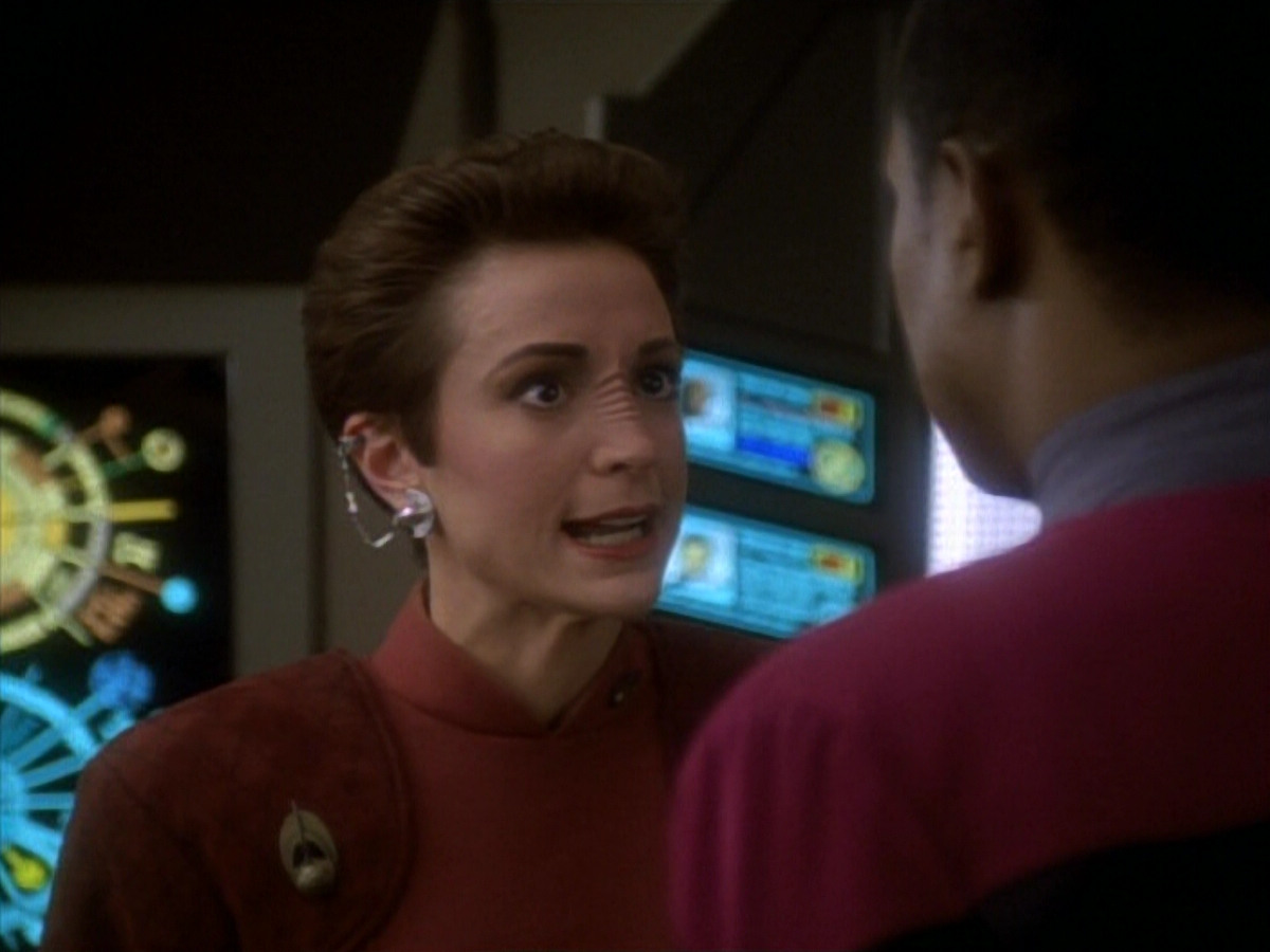 extant_StarTrekDS9_1x19-Duet_00497.jpg