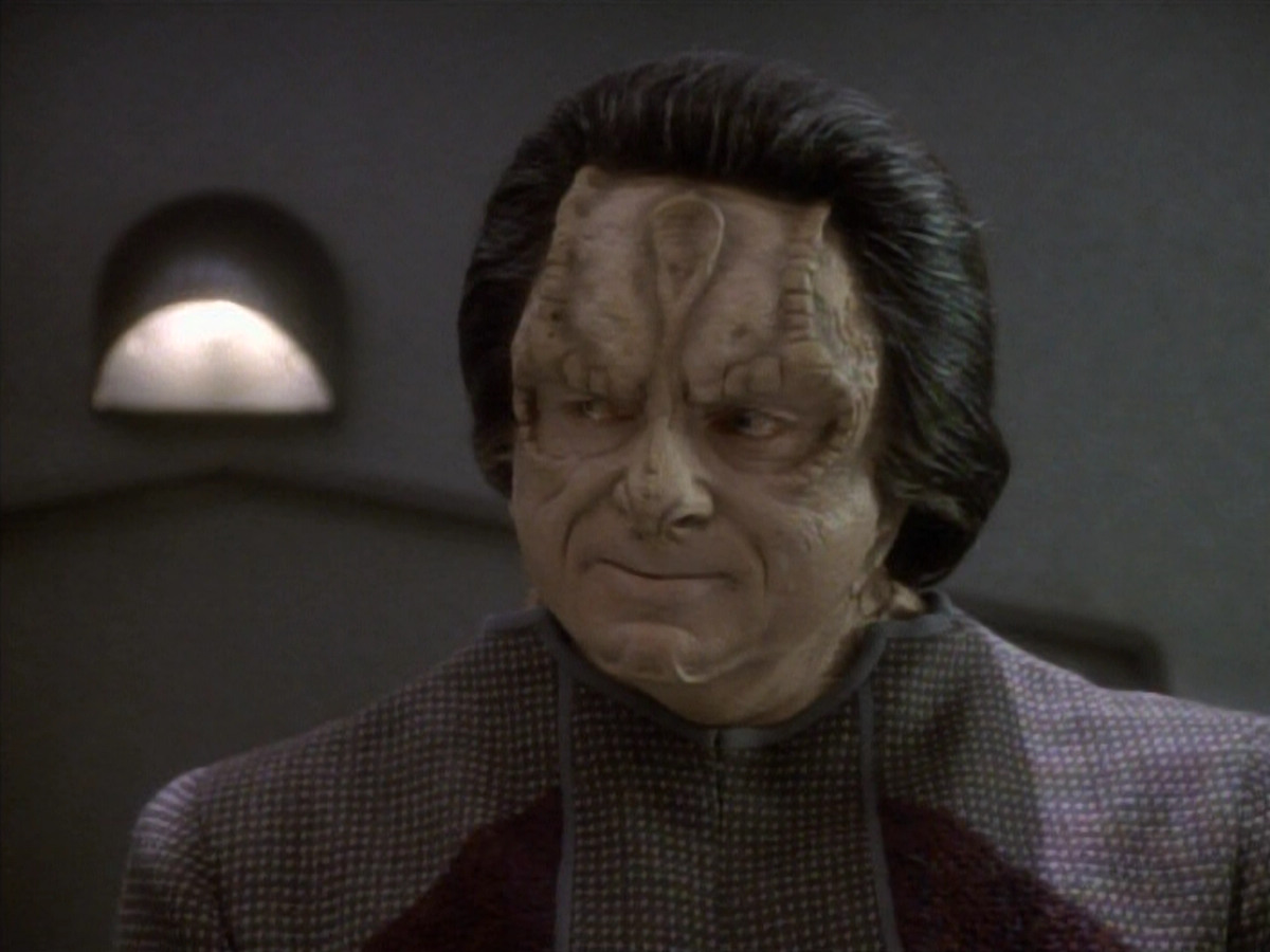 extant_StarTrekDS9_1x19-Duet_00597.jpg