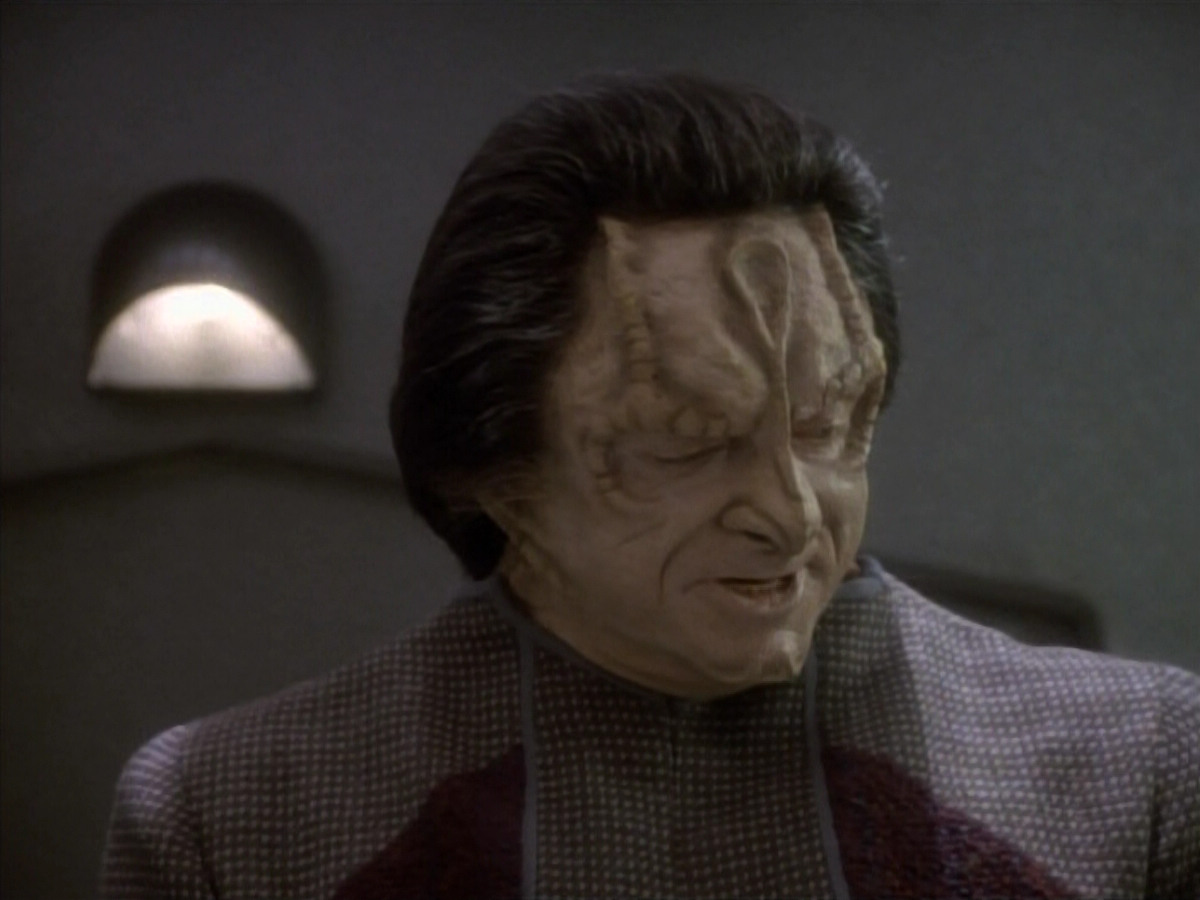 extant_StarTrekDS9_1x19-Duet_00599.jpg