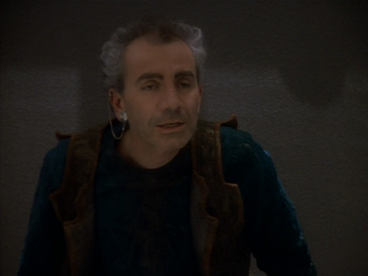 extant_StarTrekDS9_1x19-Duet_00649.jpg