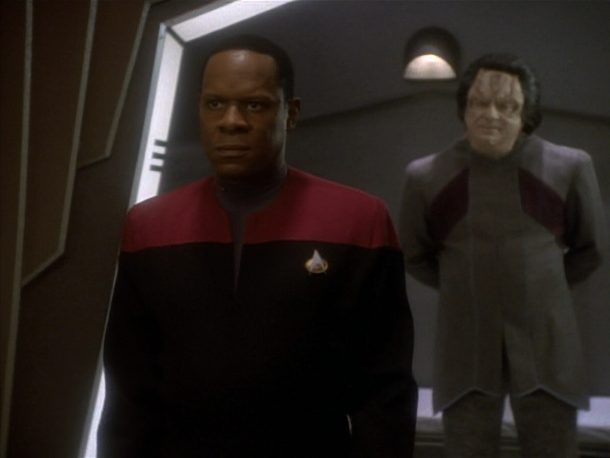 extant_StarTrekDS9_1x19-Duet_00657.jpg