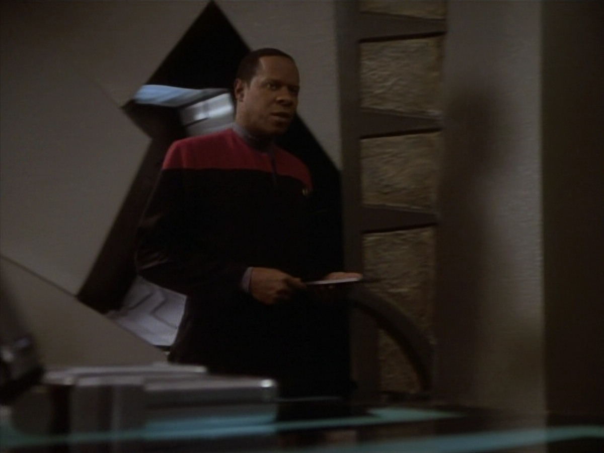 extant_StarTrekDS9_1x19-Duet_00685.jpg