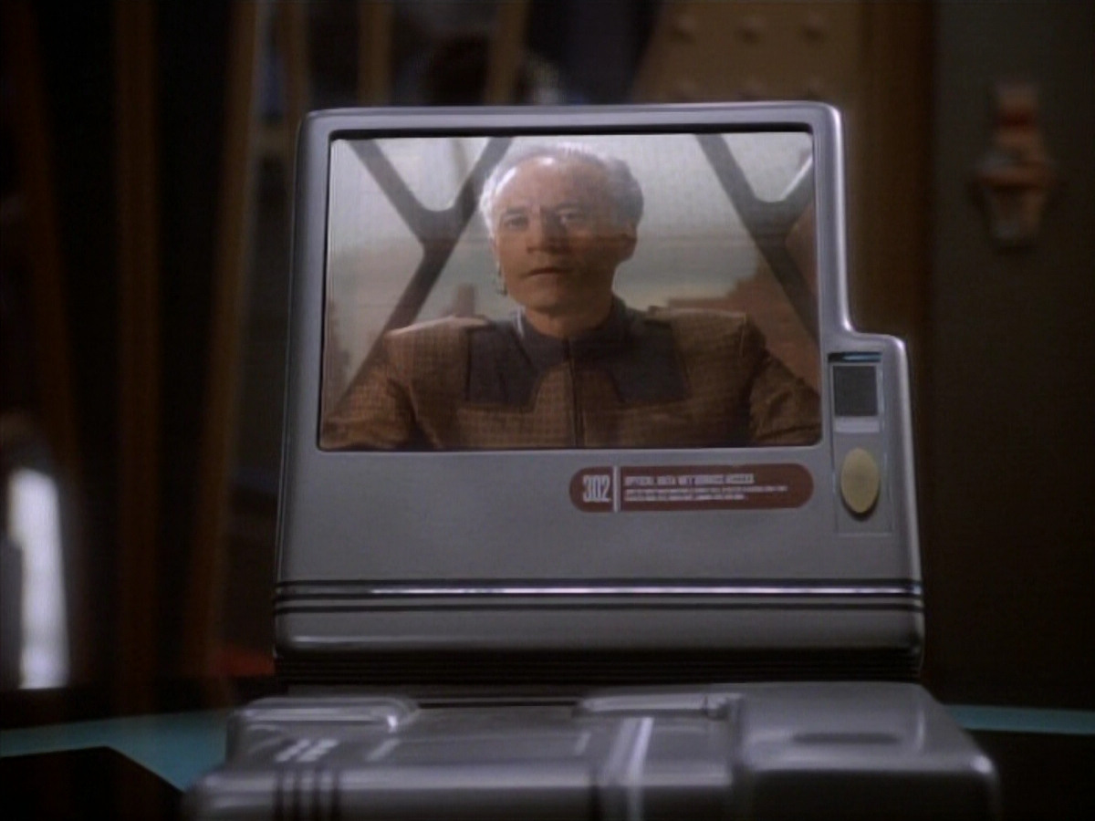 extant_StarTrekDS9_1x19-Duet_00742.jpg