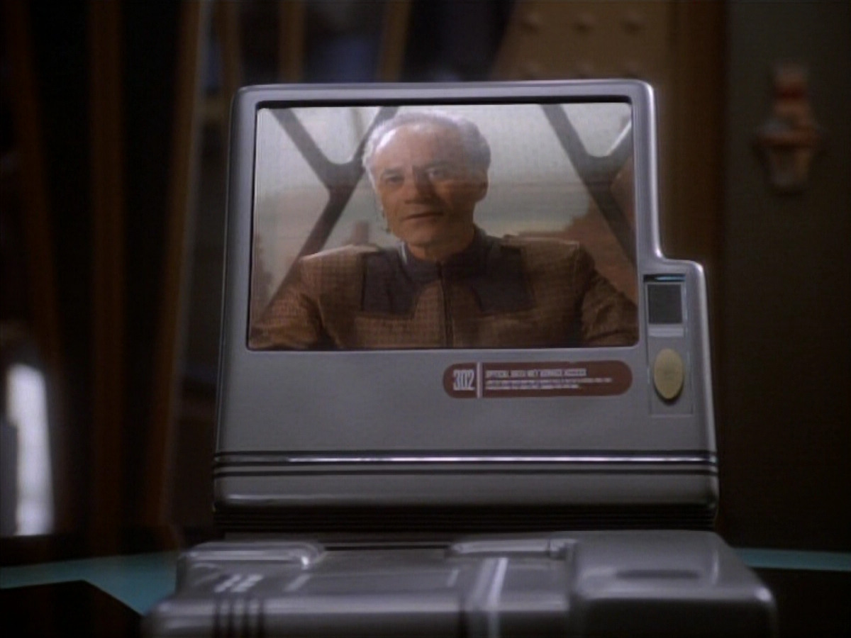 extant_StarTrekDS9_1x19-Duet_00747.jpg