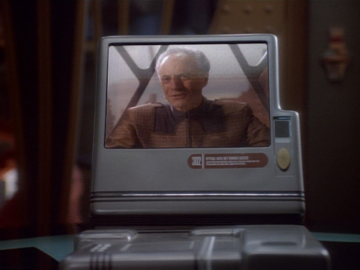 extant_StarTrekDS9_1x19-Duet_00759.jpg