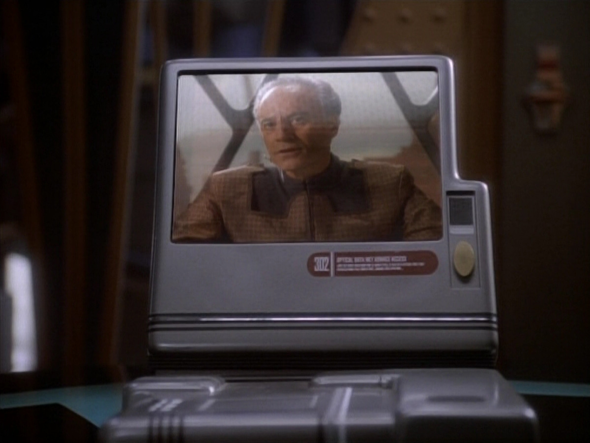 extant_StarTrekDS9_1x19-Duet_00765.jpg