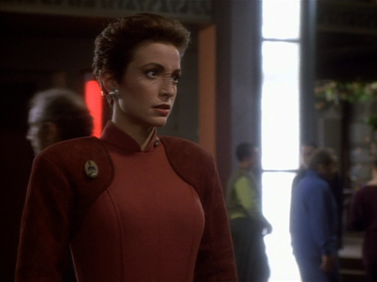 extant_StarTrekDS9_1x19-Duet_01055.jpg