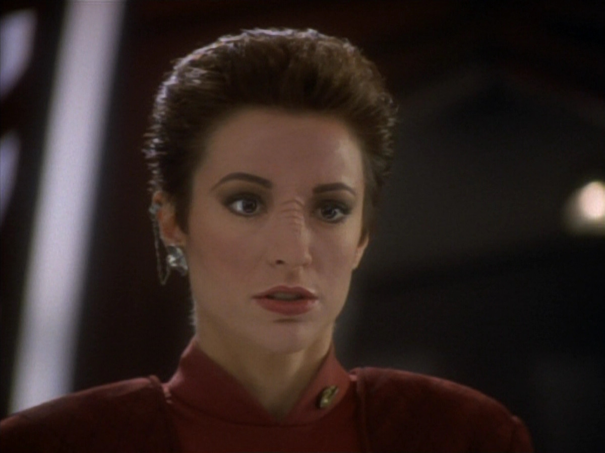 extant_StarTrekDS9_1x19-Duet_01336.jpg