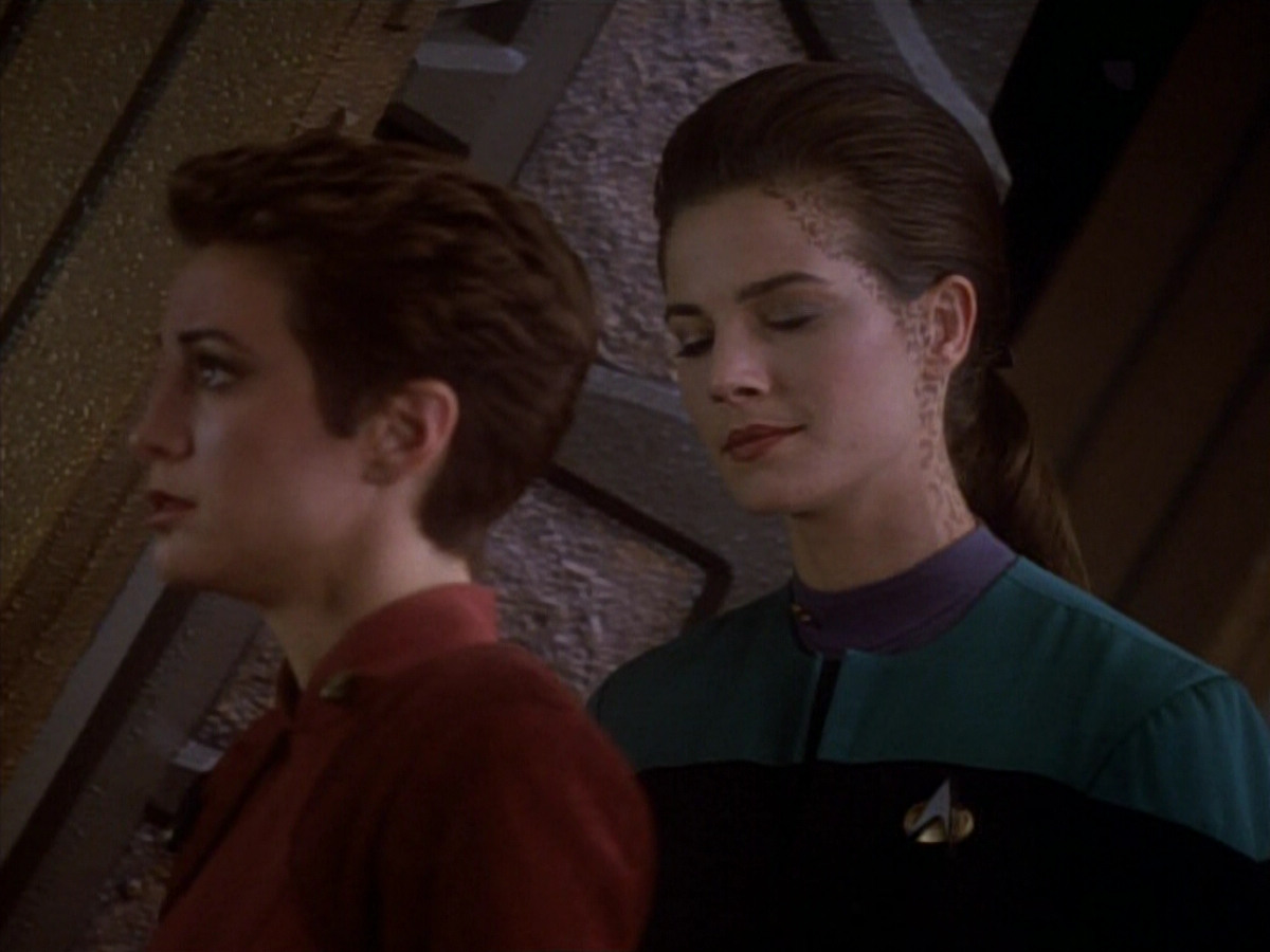 extant_StarTrekDS9_1x19-Duet_01683.jpg