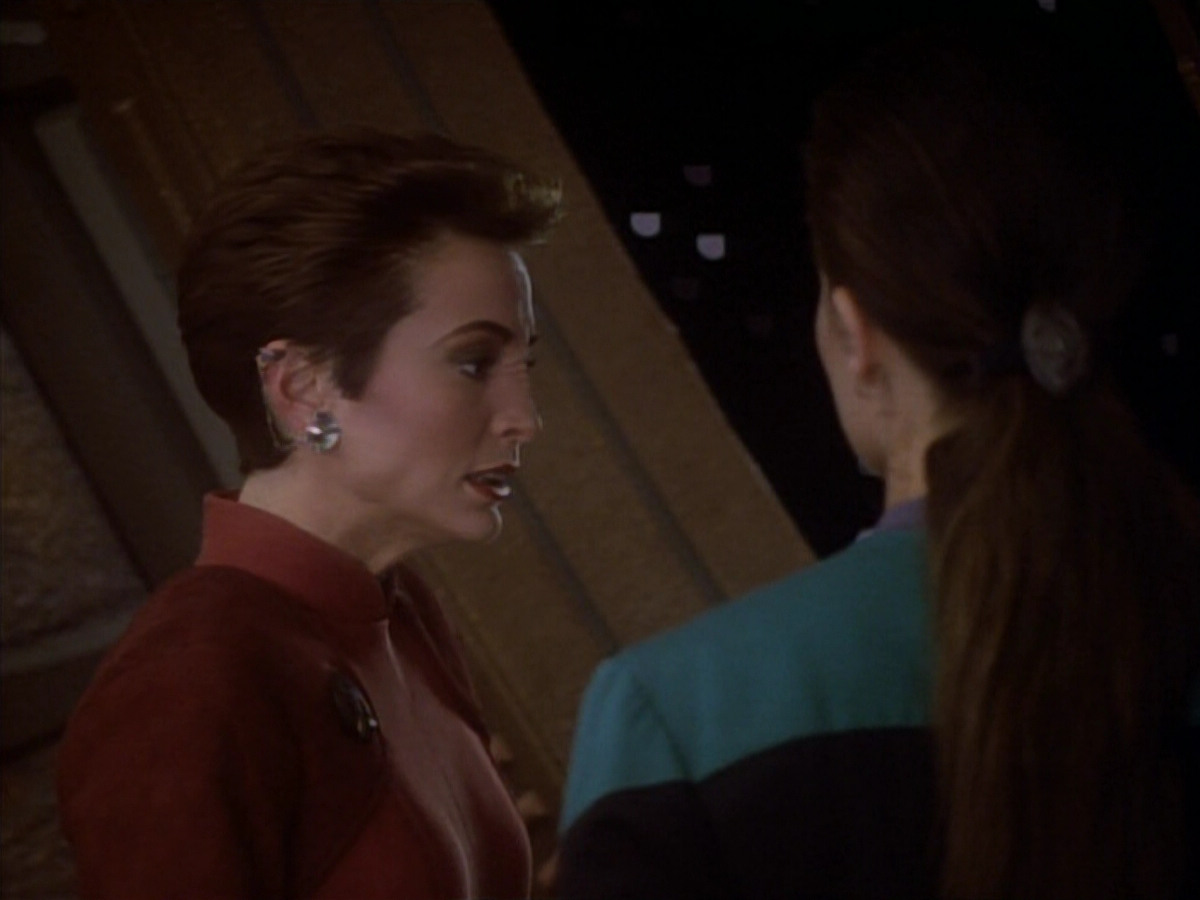 extant_StarTrekDS9_1x19-Duet_01694.jpg