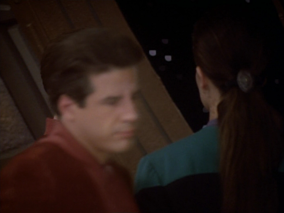 extant_StarTrekDS9_1x19-Duet_01696.jpg