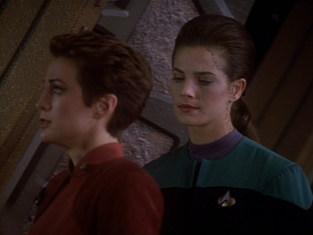 extant_StarTrekDS9_1x19-Duet_01717.jpg