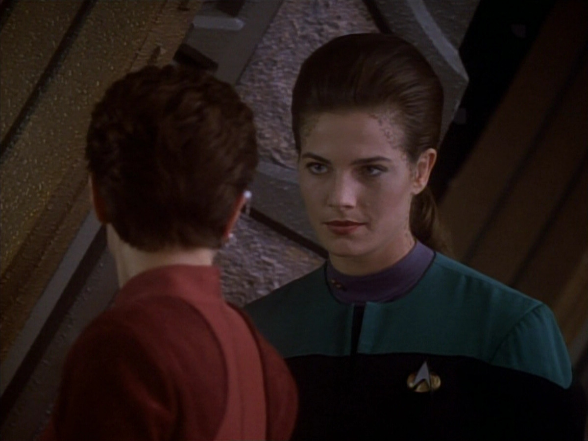 extant_StarTrekDS9_1x19-Duet_01751.jpg
