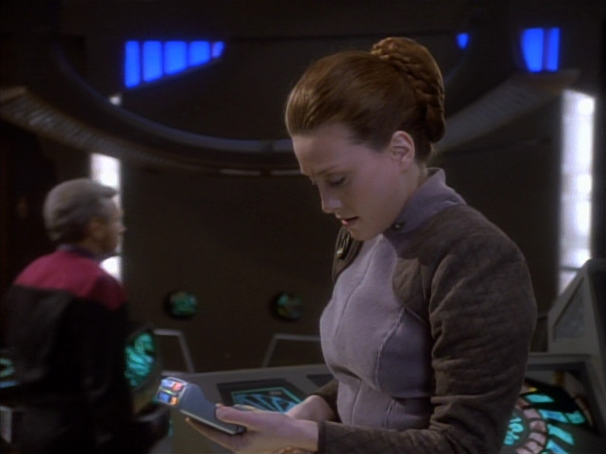 extant_StarTrekDS9_1x19-Duet_01798.jpg