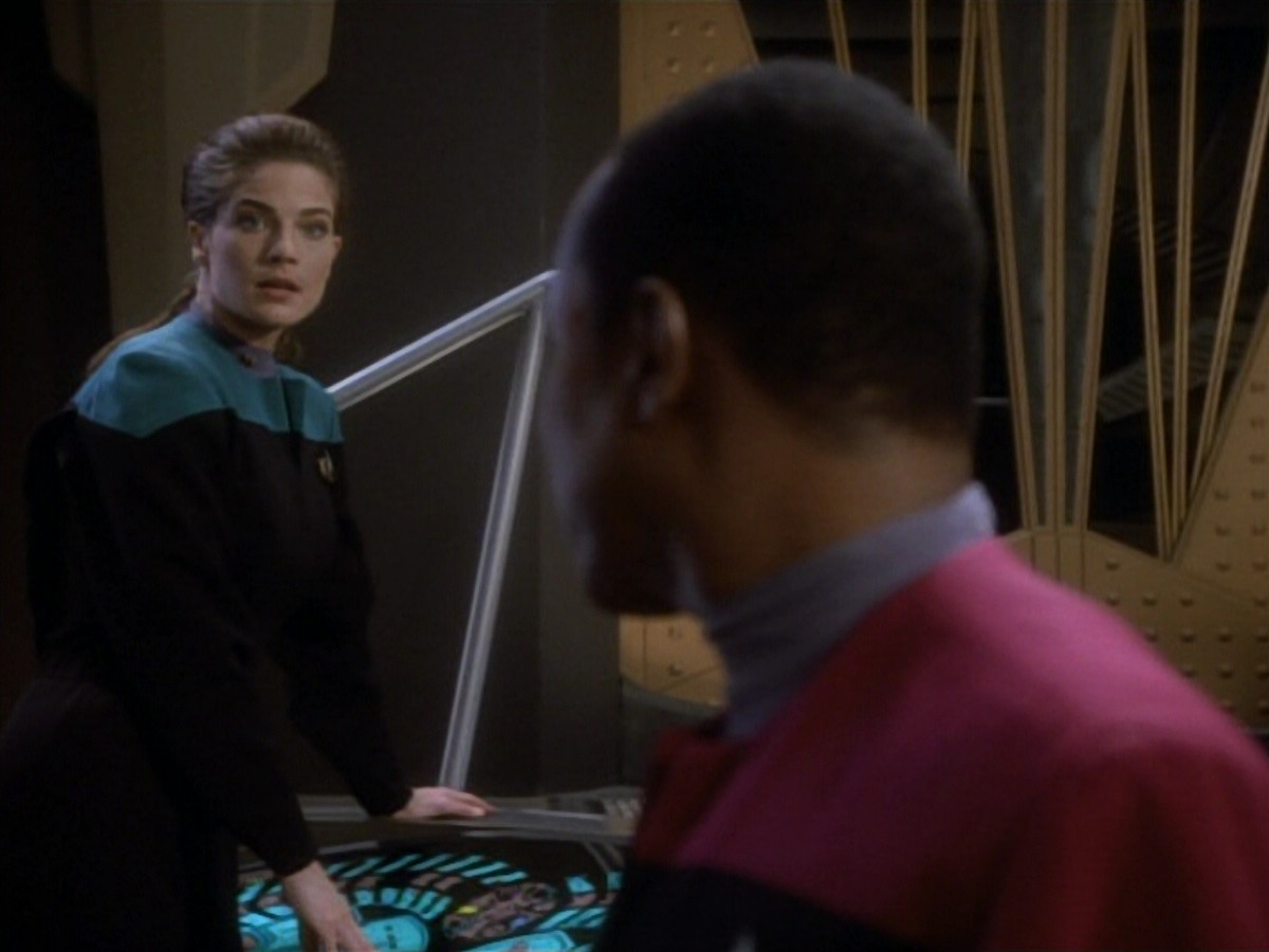 extant_StarTrekDS9_1x19-Duet_01894.jpg