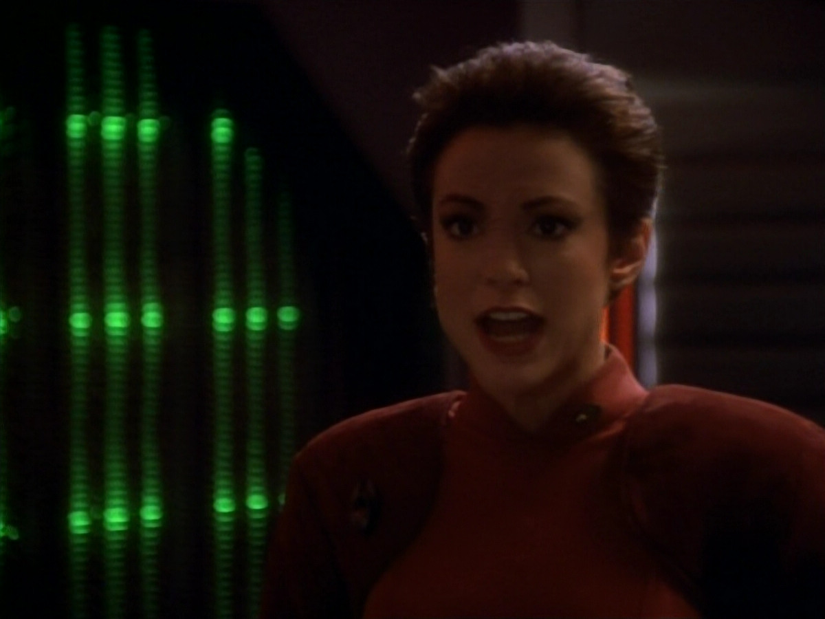 extant_StarTrekDS9_1x19-Duet_02920.jpg