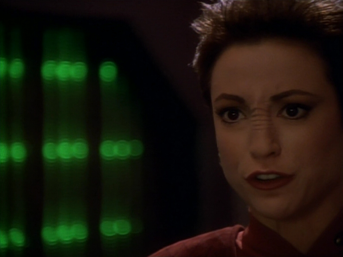 extant_StarTrekDS9_1x19-Duet_02923.jpg