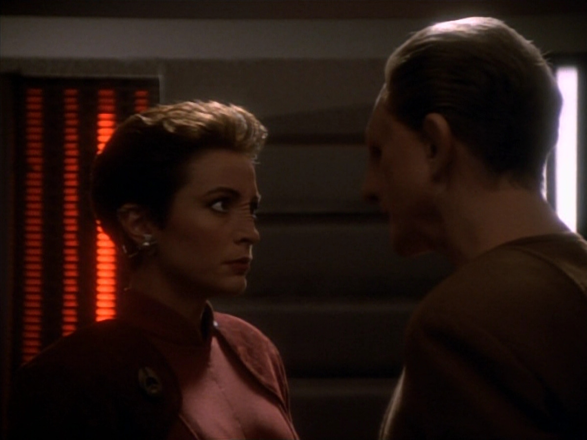 extant_StarTrekDS9_1x19-Duet_02993.jpg